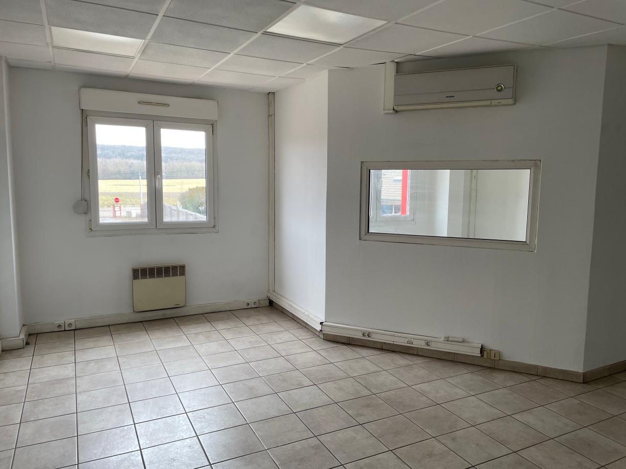 Local d'activité Bertrange 1275m² Vente local d'activité Bertrange Moselle OVACT2530796 3